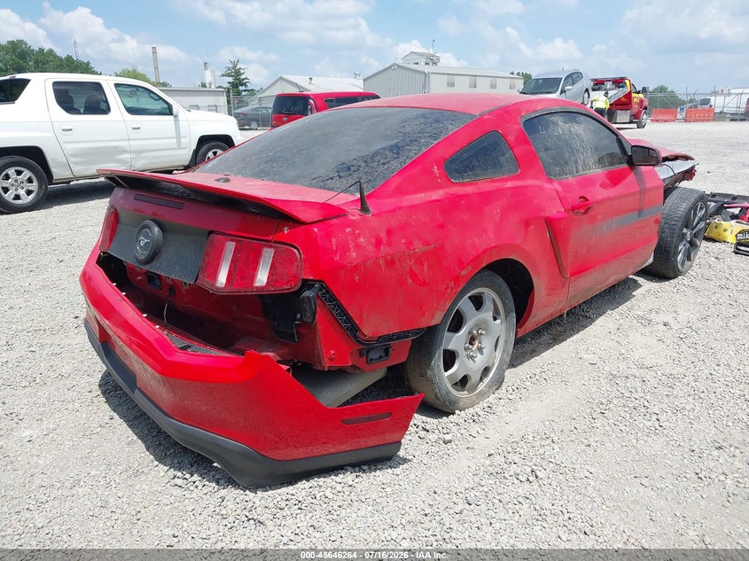 2012 FORD MUSTANG auction photo 4