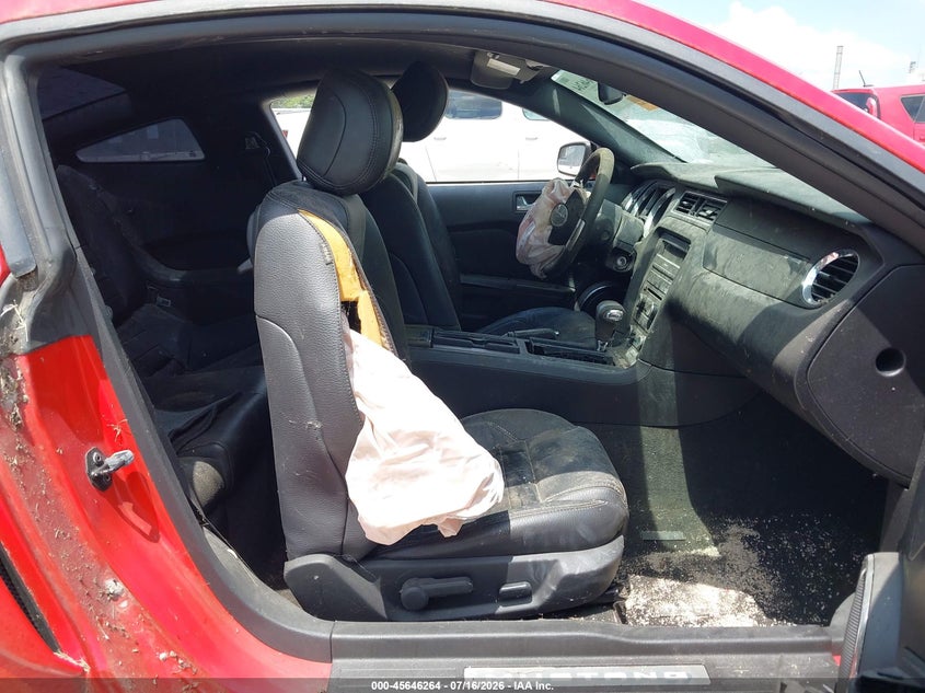 2012 FORD MUSTANG auction photo 5