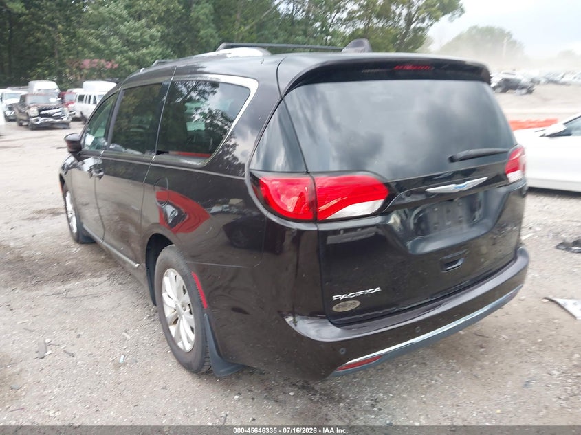 Vin: 2c4rc1eg8jr139603, lot: 46144890, chrysler pacifica touring l plus 20183
