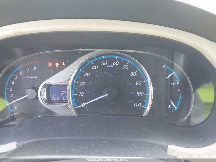 2012 TOYOTA SIENNA VAN 3.5L V-6 DOHC, VVT, 266HP