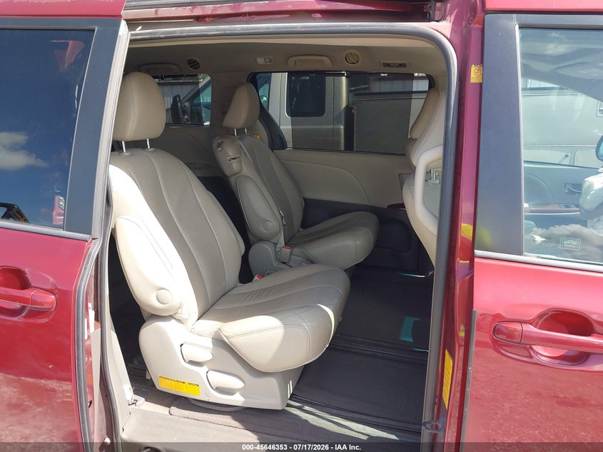 2012 TOYOTA SIENNA VAN 3.5L V-6 DOHC, VVT, 266HP