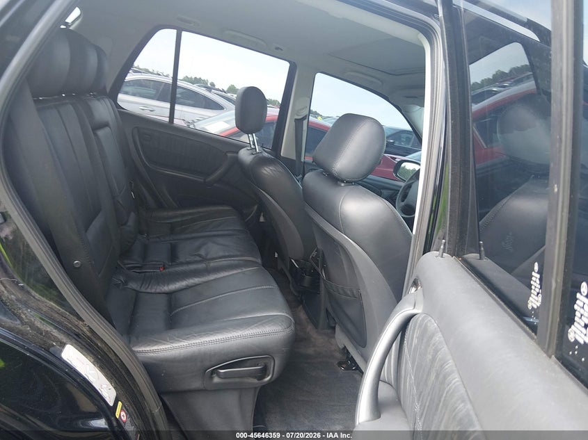 2005 Mercedes-Benz Ml 500 4Matic VIN: 4JGAB75E65A540977 Lot: 45646359