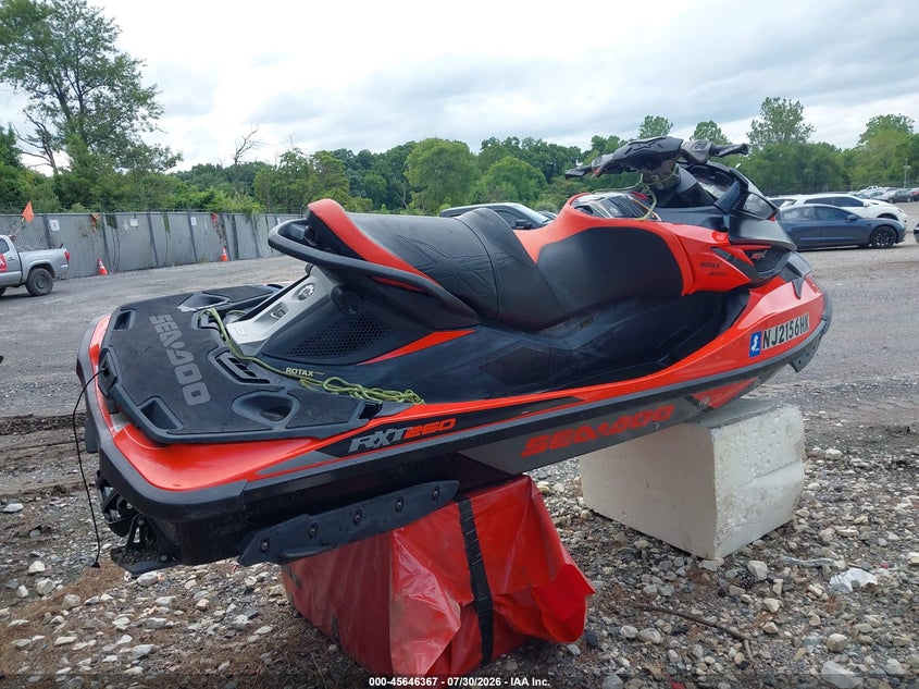 2016 SEADOO RXT auction photo 4