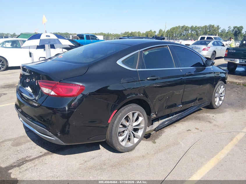 2016 CHRYSLER 200 auction photo 4