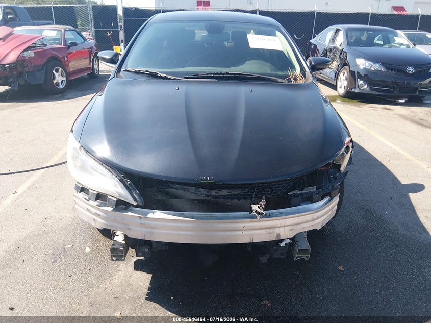 2016 CHRYSLER 200 auction photo 6