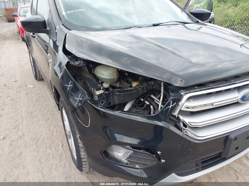 2017 FORD ESCAPE auction photo 6