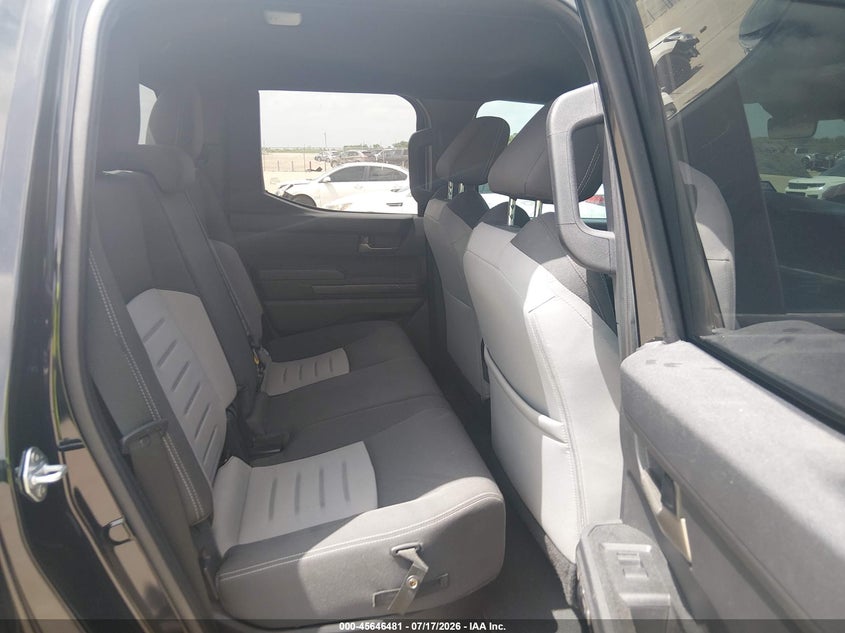 2024 TOYOTA TACOMA auction photo 8