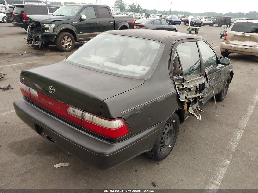 1997 TOYOTA COROLLA auction photo 4