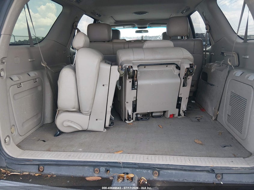 2005 Toyota Sequoia Sr5 V8 VIN: 5TDBT44A95S257303 Lot: 45646543