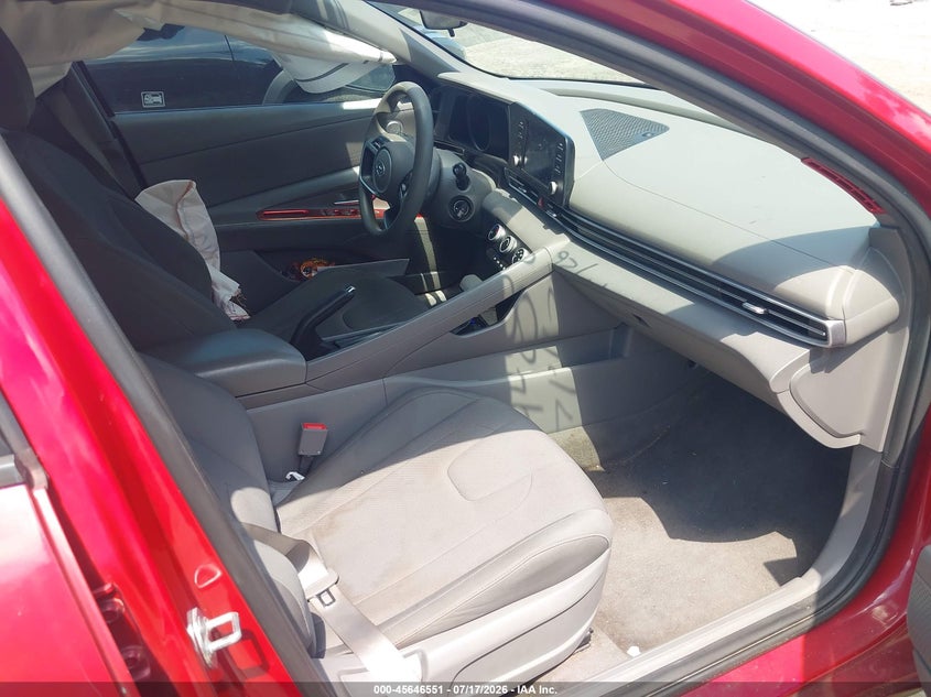 2021 HYUNDAI ELANTRA auction photo 5