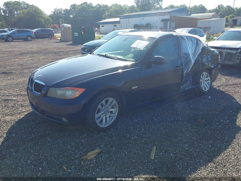 2007 BMW 328I auction photo 2