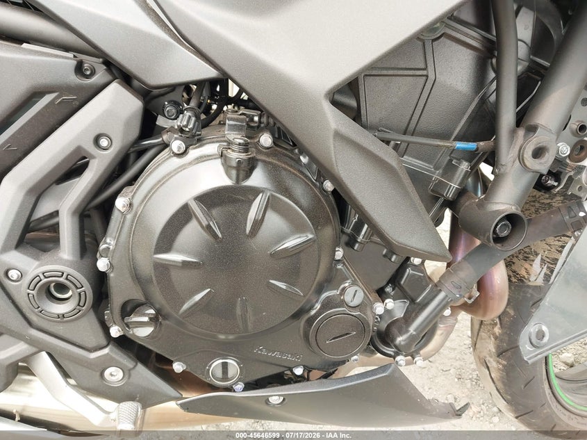 2025 Kawasaki Ex650 R VIN: ML5EXER14SDAD9768 Lot: 45646599