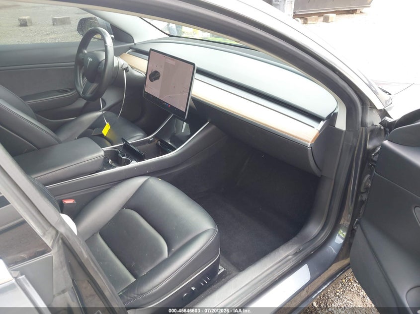 2018 Tesla Model 3 Long Range/Mid Range VIN: 5YJ3E1EA7JF163009 Lot: 45646603