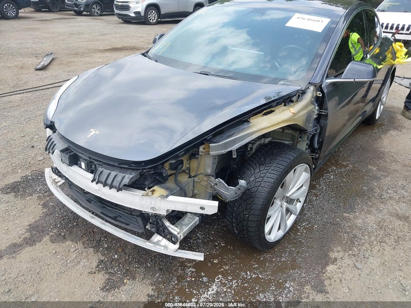 2018 Tesla Model 3 Long Range/Mid Range VIN: 5YJ3E1EA7JF163009 Lot: 45646603