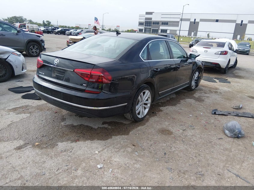 2018 Volkswagen Passat 2.0T Sel Premium VIN: 1VWCA7A34JC032121 Lot: 45646604