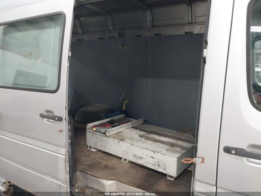 2004 Dodge Sprinter Van 2500 High Roof VIN: WD2PD644745676813 Lot: 45646753