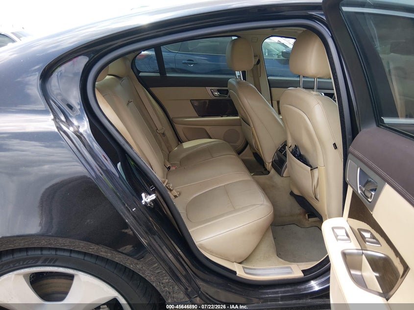 2009 JAGUAR XF auction photo 8
