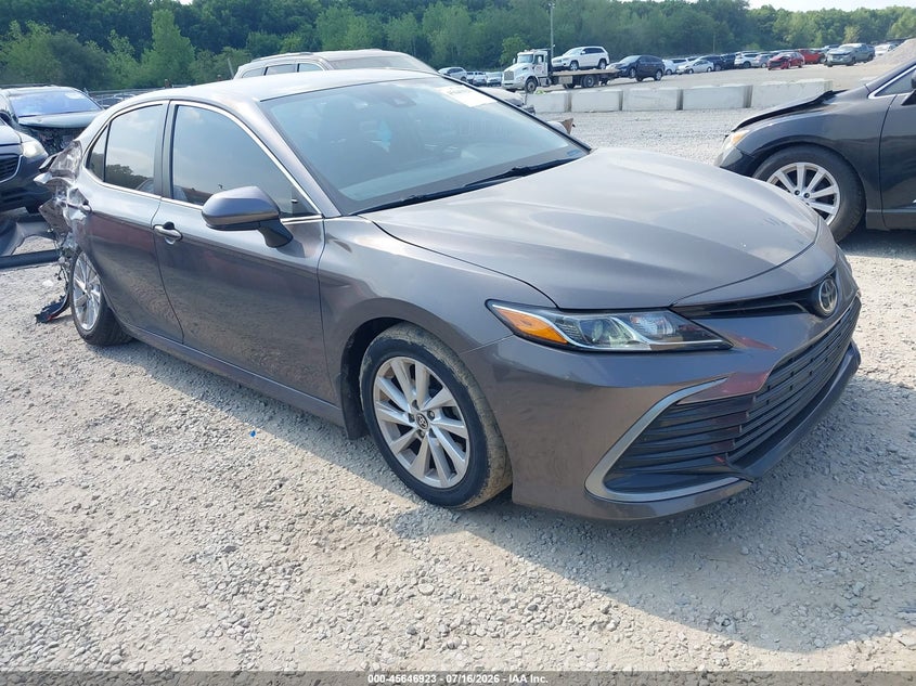 TOYOTA CAMRY - zdjęcie 1