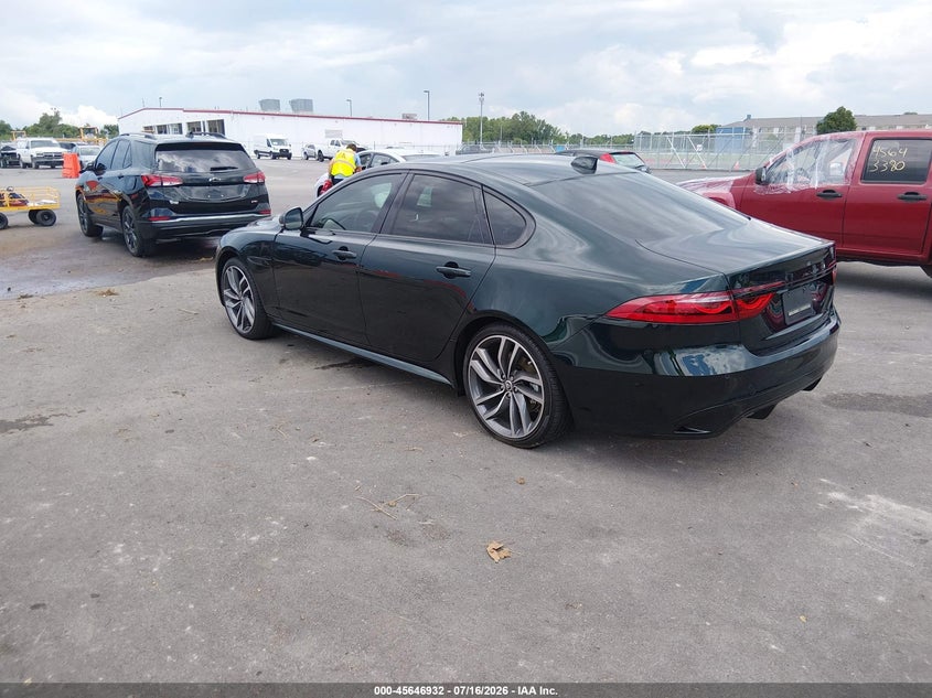 Vin: sajbl4gx8rcy95776, lot: 46145487, jaguar xf r-dynamic se p250 awd automatic 20243