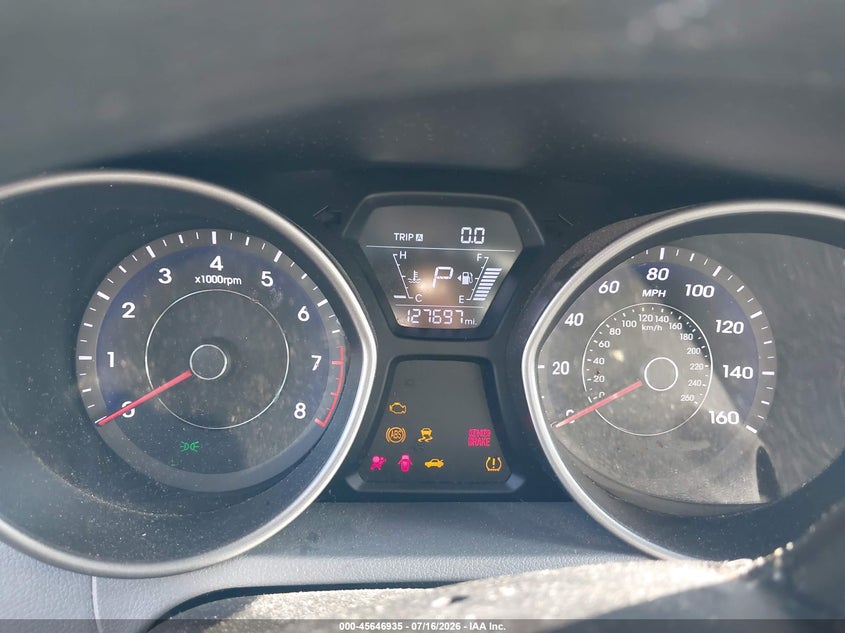 2016 HYUNDAI ELANTRA auction photo 7