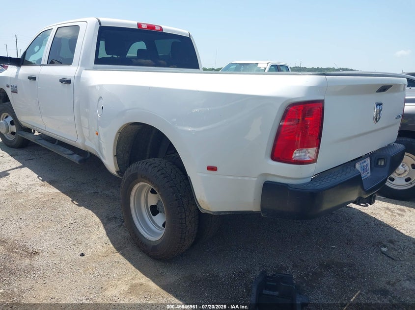 2016 RAM 3500 auction photo 3