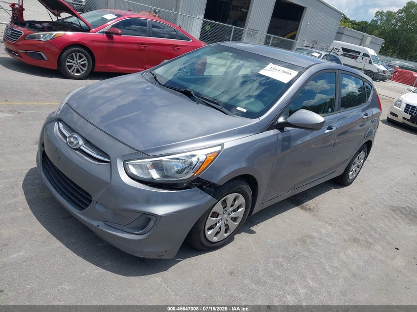 KMHCT5AE6HU338210 2017 HYUNDAI ACCENT SE photo 1