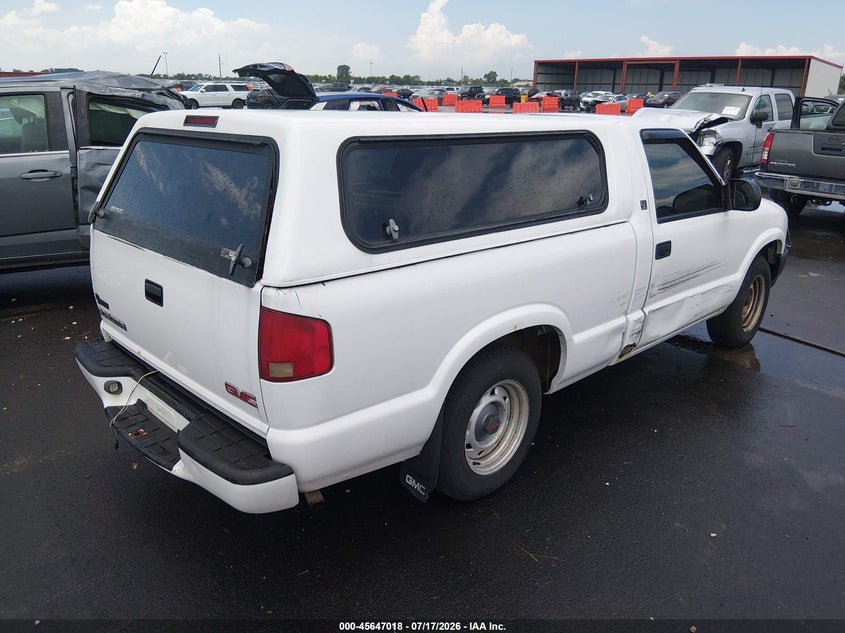 2003 GMC SONOMA auction photo 4