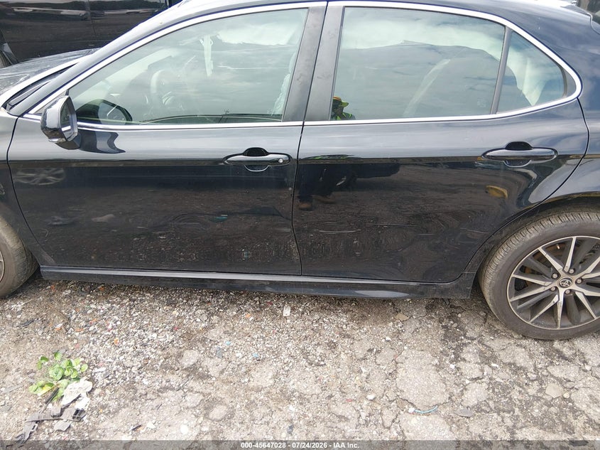 TOYOTA CAMRY 2022 VIN 4T1G11AK0NU641467