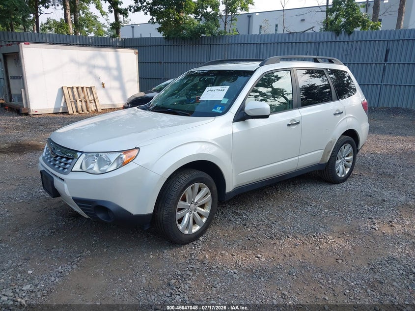 Vin: jf2shadc7ch405002, lot: 46145603, subaru forester 2.5x premium 20122