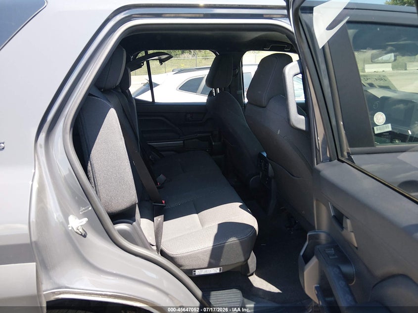 2025 TOYOTA 4RUNNER auction photo 8