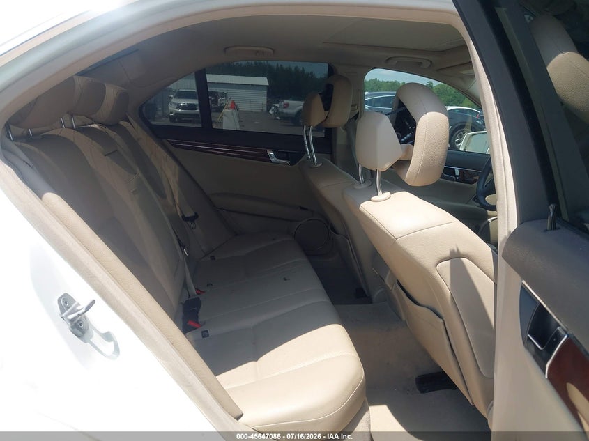 2011 MERCEDES-BENZ C 350 auction photo 8