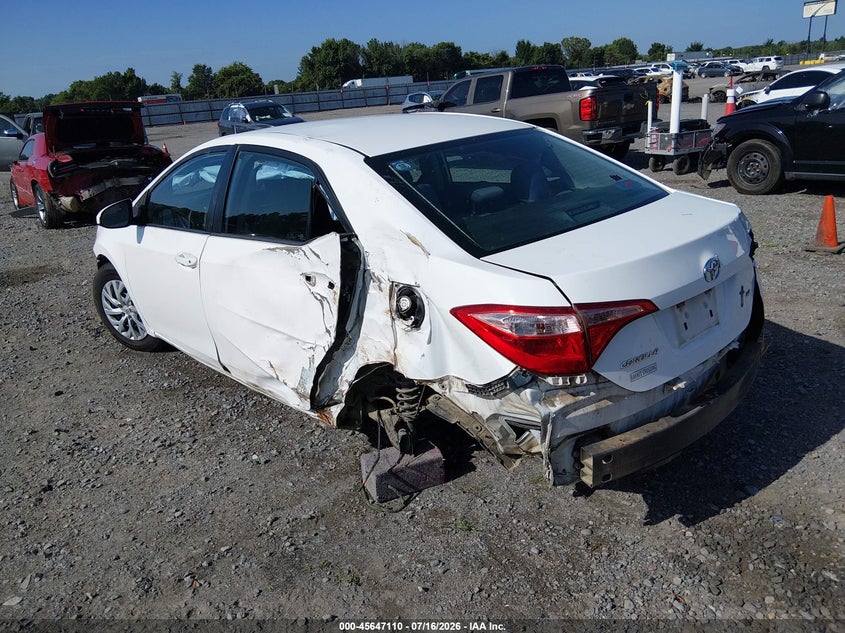 2017 TOYOTA COROLLA auction photo 3