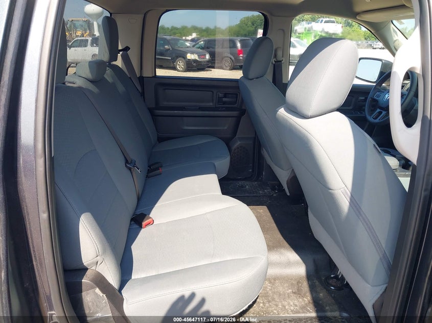 2019 RAM 1500 CLASSIC auction photo 8