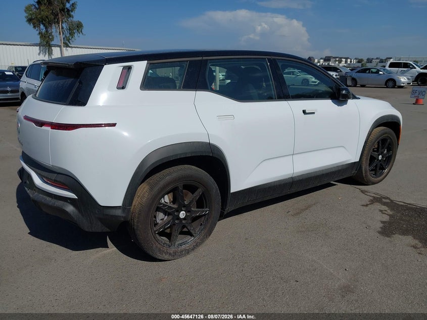 Vin: vcf1ubu24pg008846, lot: 46145681, fisker ocean ultra 20234
