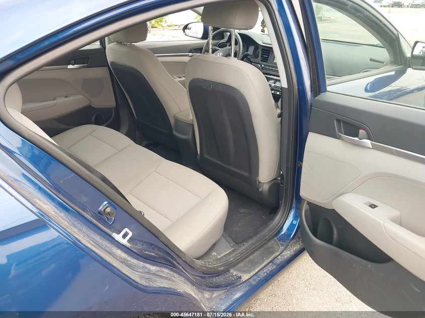 AtlanticExpress - Hyundai Elantra