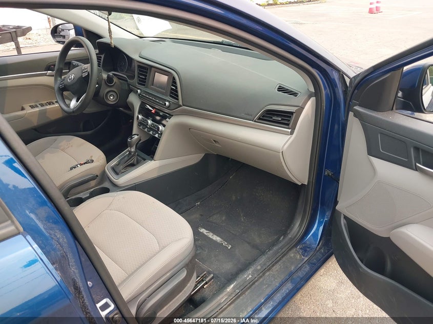 AtlanticExpress - Hyundai Elantra