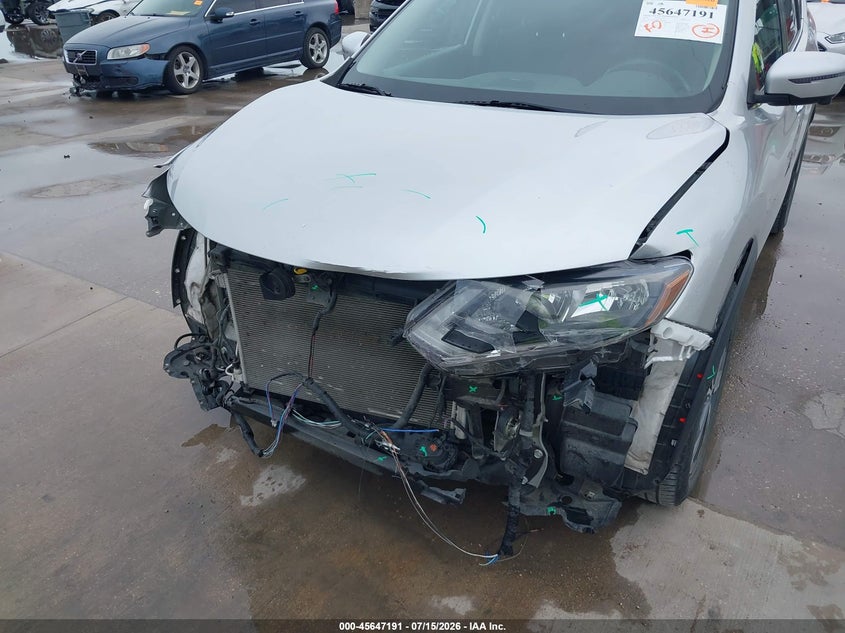 2019 NISSAN ROGUE auction photo 6