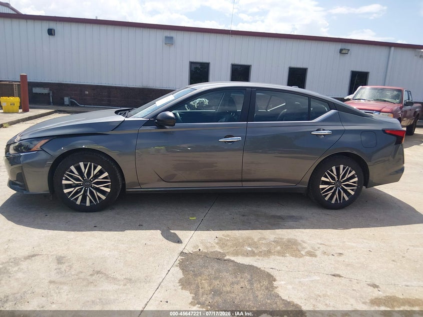 AtlanticExpress - Nissan Altima