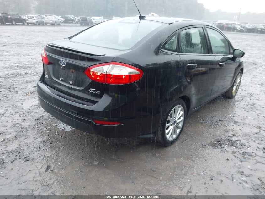 2014 FORD FIESTA auction photo 4