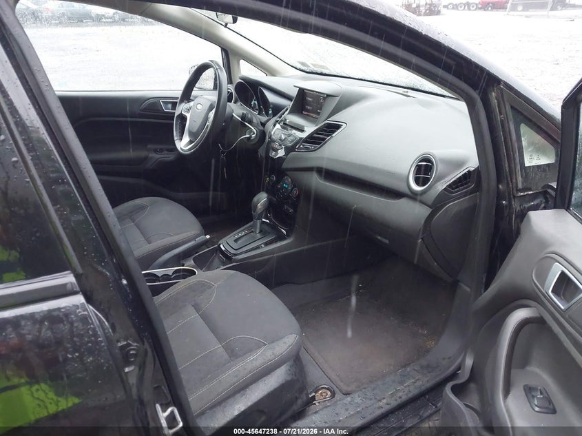 2014 FORD FIESTA auction photo 5