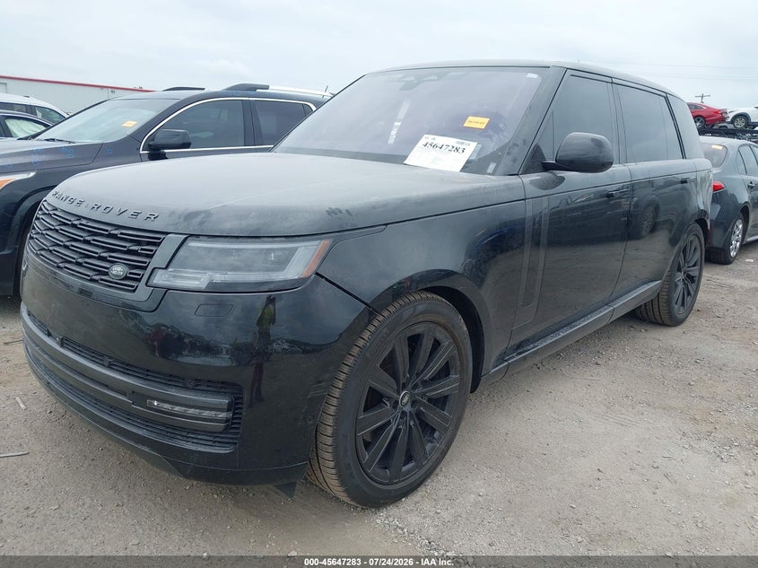 Vin: salkpbfu6pa043099, lot: 46145838, land rover range rover p400 se 20232