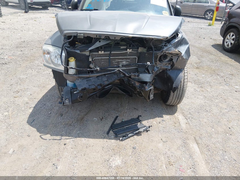2006 Dodge Dakota Slt VIN: 1D7HW48N76S703817 Lot: 45647295