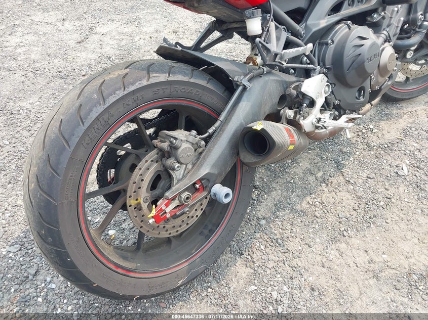 2014 Yamaha Fz09 VIN: JYARN33E4EA001053 Lot: 45647336