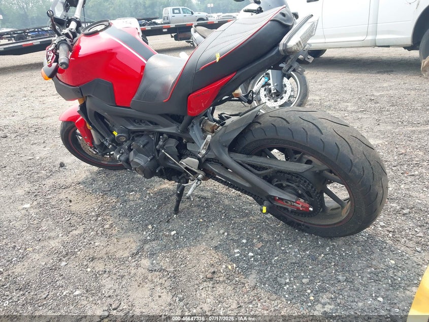 2014 YAMAHA FZ09 auction photo 3