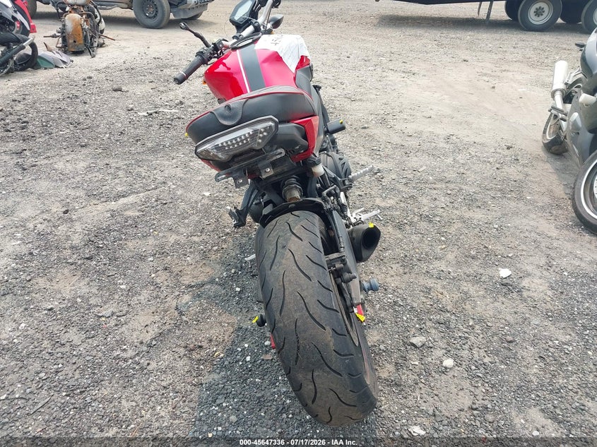 2014 YAMAHA FZ09 auction photo 6