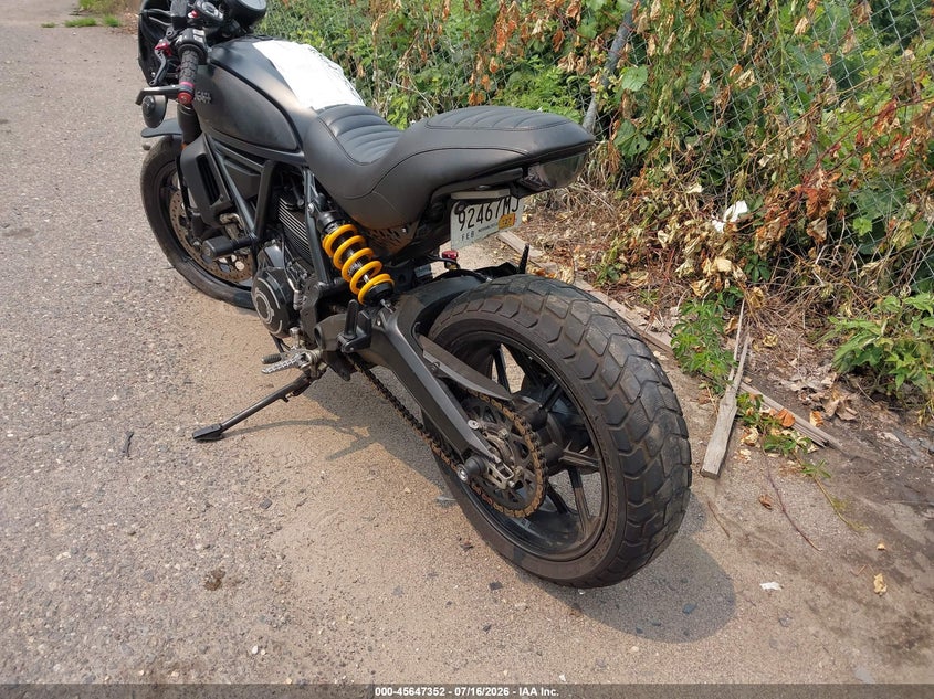 2021 DUCATI SCRAMBLER auction photo 3
