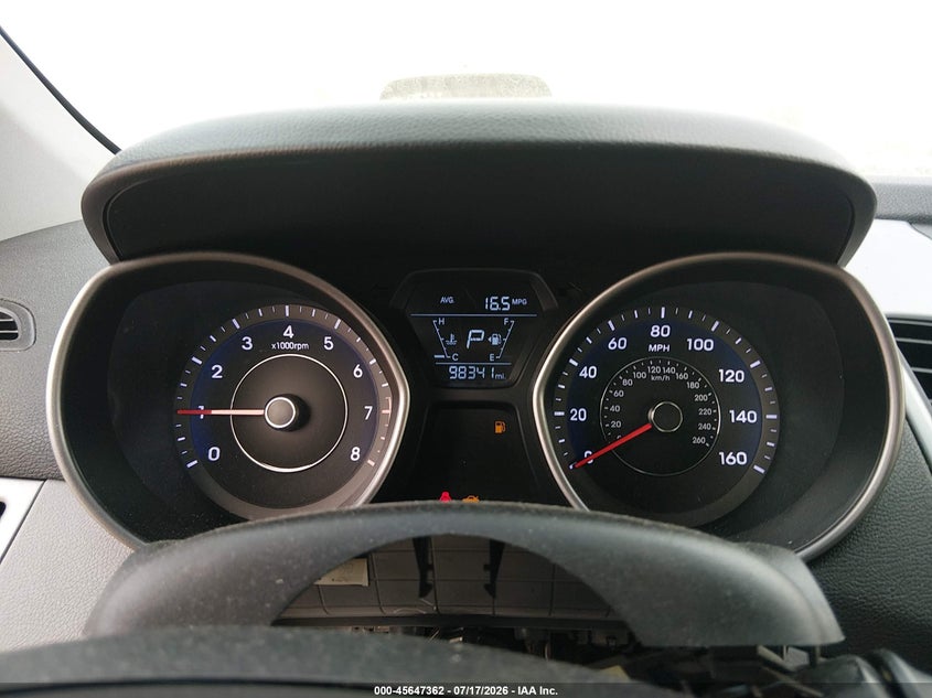 2016 HYUNDAI ELANTRA auction photo 7