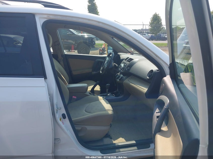 2009 TOYOTA RAV4 auction photo 5