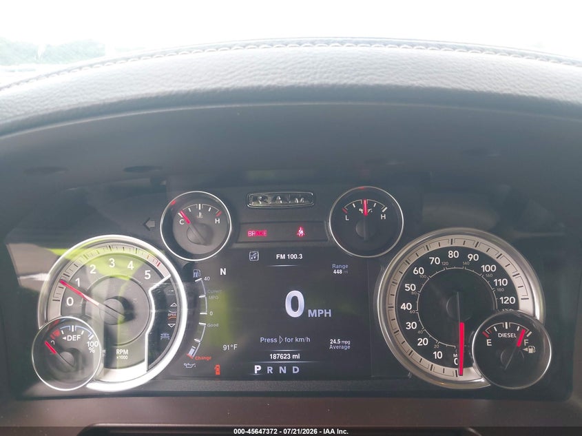 2016 RAM 1500 auction photo 7