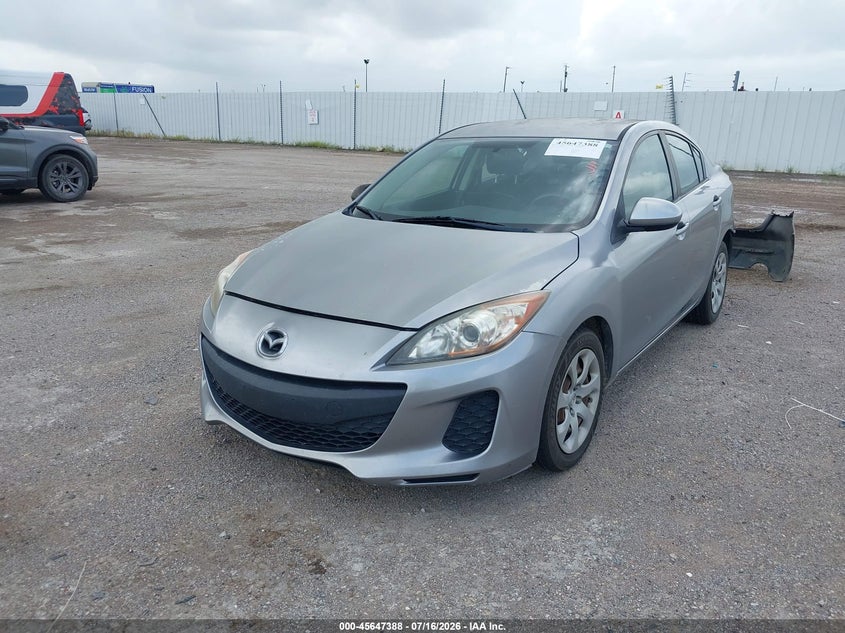 Vin: jm1bl1uf2c1553655, lot: 46145943, mazda mazda3 i sport 20122
